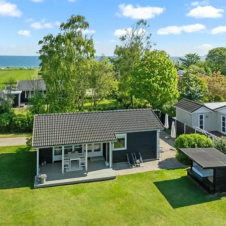 Ferienhaus Iven - 140m From The Sea By Interhome